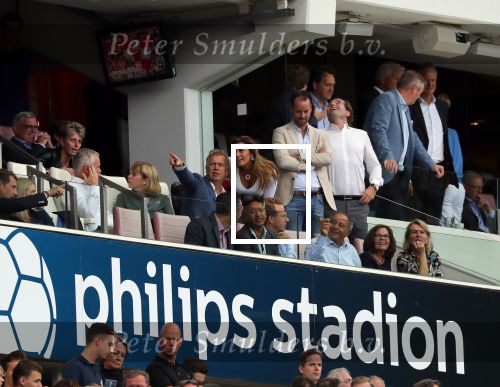 Eindhoven,22 September 2019 Kompetitiewedstrijd PSV-AJAX, eindstand 1-1
Marcel Boekhoorn en Rebecca Cabau v Kasbergen