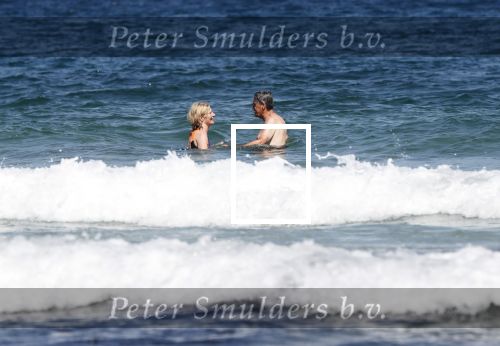 Ibiza 17 augustus 2019
Mieke v d Weij met haar man in zee bij Coco Beach.