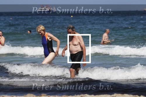 Ibiza 17 augustus 2019
Mieke v d Weij met haar man in zee bij Coco Beach.