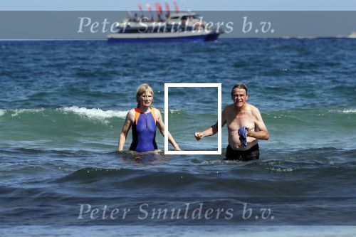 Ibiza 17 augustus 2019
Mieke v d Weij met haar man in zee bij Coco Beach.