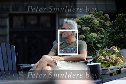 Amsterdam 27 augustus 2019
Mike Kesseler ( vriend Sandra Schuurhof) op zijn woonark