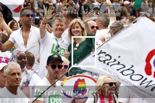 Amsterdam 3 augustus 2019
Gaypride in de grachten van Amsterdam.
Mona Keijzer met Boris Dittrich