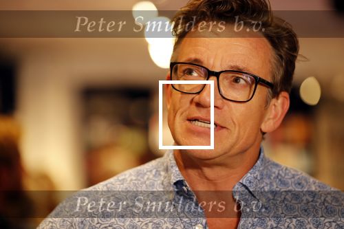 Amsterdam 21 augustus 2019
Boekpresentatie Inge Ipenburg. Tim Akkerman ontvangt het eerste exemplaar.
Paul Groot