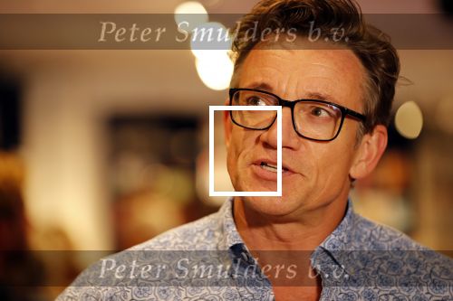 Amsterdam 21 augustus 2019
Boekpresentatie Inge Ipenburg. Tim Akkerman ontvangt het eerste exemplaar.
Paul Groot