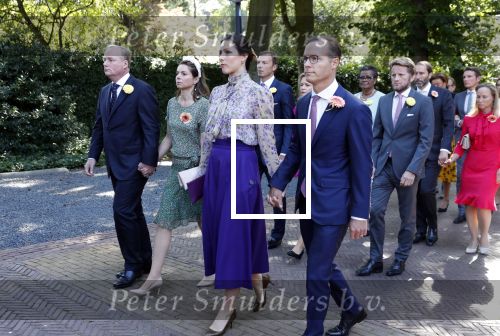 Den Haag 22 augustus 2019
Afscheidsdienst voor prinses Christina op paleis Noordeinde en de koninklijke stallen.
Aanwezig haar Kinderen Bernardo, Nicolas en Juliana alsmede prinses Beatrix prinses Irene prinses Margriet mr Pieter v Vollenhoven Koning Willem Alexander koningin Maxima prinses Mabel prins Constantijn Prinses laurentien en hun kinderen Leonore Claus Casimir Eloise   Prins Carlos  prinses Annemarie prinses Viktoria  Prins Jaime Prinses Carolina met man Albert Brenninkmeijer prinses Margarita met man Tjalling ten cate Prins floris en Prinses Aimee Prins Maurits en Prinses Marilene Prins Pieter Christiaan en Prins Bernhard jr.