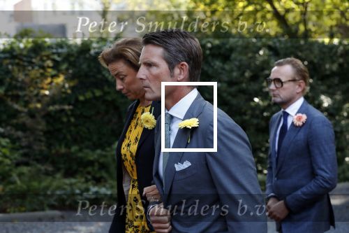 Den Haag 22 augustus 2019
Afscheidsdienst voor prinses Christina op paleis Noordeinde en de koninklijke stallen.
Aanwezig haar Kinderen Bernardo, Nicolas en Juliana alsmede prinses Beatrix prinses Irene prinses Margriet mr Pieter v Vollenhoven Koning Willem Alexander koningin Maxima prinses Mabel prins Constantijn Prinses laurentien en hun kinderen Leonore Claus Casimir Eloise   Prins Carlos  prinses Annemarie prinses Viktoria  Prins Jaime Prinses Carolina met man Albert Brenninkmeijer prinses Margarita met man Tjalling ten cate Prins floris en Prinses Aimee Prins Maurits en Prinses Marilene Prins Pieter Christiaan en Prins Bernhard jr.