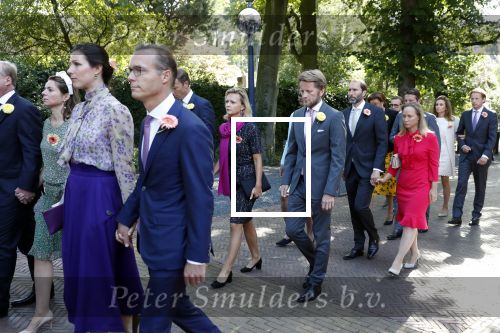 Den Haag 22 augustus 2019
Afscheidsdienst voor prinses Christina op paleis Noordeinde en de koninklijke stallen.
Aanwezig haar Kinderen Bernardo, Nicolas en Juliana alsmede prinses Beatrix prinses Irene prinses Margriet mr Pieter v Vollenhoven Koning Willem Alexander koningin Maxima prinses Mabel prins Constantijn Prinses laurentien en hun kinderen Leonore Claus Casimir Eloise   Prins Carlos  prinses Annemarie prinses Viktoria  Prins Jaime Prinses Carolina met man Albert Brenninkmeijer prinses Margarita met man Tjalling ten cate Prins floris en Prinses Aimee Prins Maurits en Prinses Marilene Prins Pieter Christiaan en Prins Bernhard jr.