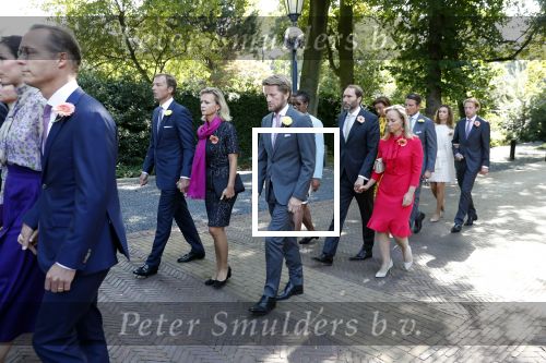 Den Haag 22 augustus 2019
Afscheidsdienst voor prinses Christina op paleis Noordeinde en de koninklijke stallen.
Aanwezig haar Kinderen Bernardo, Nicolas en Juliana alsmede prinses Beatrix prinses Irene prinses Margriet mr Pieter v Vollenhoven Koning Willem Alexander koningin Maxima prinses Mabel prins Constantijn Prinses laurentien en hun kinderen Leonore Claus Casimir Eloise   Prins Carlos  prinses Annemarie prinses Viktoria  Prins Jaime Prinses Carolina met man Albert Brenninkmeijer prinses Margarita met man Tjalling ten cate Prins floris en Prinses Aimee Prins Maurits en Prinses Marilene Prins Pieter Christiaan en Prins Bernhard jr.