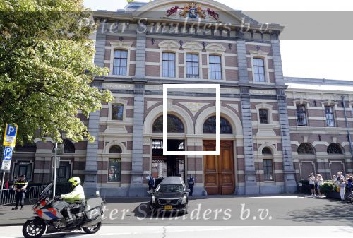 Den Haag 22 augustus 2019
Afscheidsdienst voor prinses Christina op paleis Noordeinde en de koninklijke stallen.
Aanwezig haar Kinderen Bernardo, Nicolas en Juliana alsmede prinses Beatrix prinses Irene prinses Margriet mr Pieter v Vollenhoven Koning Willem Alexander koningin Maxima prinses Mabel prins Constantijn Prinses laurentien en hun kinderen Leonore Claus Casimir Eloise   Prins Carlos  prinses Annemarie prinses Viktoria  Prins Jaime Prinses Carolina met man Albert Brenninkmeijer prinses Margarita met man Tjalling ten cate Prins floris en Prinses Aimee Prins Maurits en Prinses Marilene Prins Pieter Christiaan en Prins Bernhard jr.