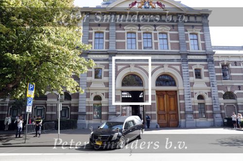 Den Haag 22 augustus 2019
Afscheidsdienst voor prinses Christina op paleis Noordeinde en de koninklijke stallen.
Aanwezig haar Kinderen Bernardo, Nicolas en Juliana alsmede prinses Beatrix prinses Irene prinses Margriet mr Pieter v Vollenhoven Koning Willem Alexander koningin Maxima prinses Mabel prins Constantijn Prinses laurentien en hun kinderen Leonore Claus Casimir Eloise   Prins Carlos  prinses Annemarie prinses Viktoria  Prins Jaime Prinses Carolina met man Albert Brenninkmeijer prinses Margarita met man Tjalling ten cate Prins floris en Prinses Aimee Prins Maurits en Prinses Marilene Prins Pieter Christiaan en Prins Bernhard jr.