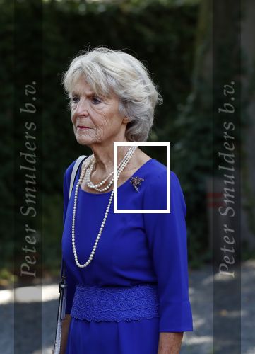 Den Haag 22 augustus 2019
Afscheidsdienst voor prinses Christina op paleis Noordeinde en de koninklijke stallen.
Aanwezig haar Kinderen Bernardo, Nicolas en Juliana alsmede prinses Beatrix prinses Irene prinses Margriet mr Pieter v Vollenhoven Koning Willem Alexander koningin Maxima prinses Mabel prins Constantijn Prinses laurentien en hun kinderen Leonore Claus Casimir Eloise   Prins Carlos  prinses Annemarie prinses Viktoria  Prins Jaime Prinses Carolina met man Albert Brenninkmeijer prinses Margarita met man Tjalling ten cate Prins floris en Prinses Aimee Prins Maurits en Prinses Marilene Prins Pieter Christiaan en Prins Bernhard jr.