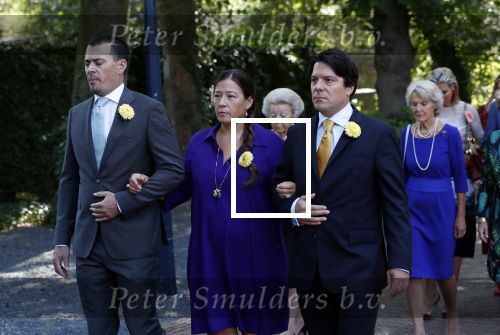 Den Haag 22 augustus 2019
Afscheidsdienst voor prinses Christina op paleis Noordeinde en de koninklijke stallen.
Aanwezig haar Kinderen Bernardo, Nicolas en Juliana alsmede prinses Beatrix prinses Irene prinses Margriet mr Pieter v Vollenhoven Koning Willem Alexander koningin Maxima prinses Mabel prins Constantijn Prinses laurentien en hun kinderen Leonore Claus Casimir Eloise   Prins Carlos  prinses Annemarie prinses Viktoria  Prins Jaime Prinses Carolina met man Albert Brenninkmeijer prinses Margarita met man Tjalling ten cate Prins floris en Prinses Aimee Prins Maurits en Prinses Marilene Prins Pieter Christiaan en Prins Bernhard jr.