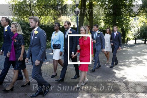 Den Haag 22 augustus 2019
Afscheidsdienst voor prinses Christina op paleis Noordeinde en de koninklijke stallen.
Aanwezig haar Kinderen Bernardo, Nicolas en Juliana alsmede prinses Beatrix prinses Irene prinses Margriet mr Pieter v Vollenhoven Koning Willem Alexander koningin Maxima prinses Mabel prins Constantijn Prinses laurentien en hun kinderen Leonore Claus Casimir Eloise   Prins Carlos  prinses Annemarie prinses Viktoria  Prins Jaime Prinses Carolina met man Albert Brenninkmeijer prinses Margarita met man Tjalling ten cate Prins floris en Prinses Aimee Prins Maurits en Prinses Marilene Prins Pieter Christiaan en Prins Bernhard jr.