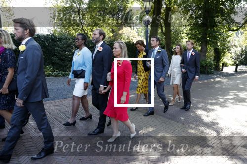 Den Haag 22 augustus 2019
Afscheidsdienst voor prinses Christina op paleis Noordeinde en de koninklijke stallen.
Aanwezig haar Kinderen Bernardo, Nicolas en Juliana alsmede prinses Beatrix prinses Irene prinses Margriet mr Pieter v Vollenhoven Koning Willem Alexander koningin Maxima prinses Mabel prins Constantijn Prinses laurentien en hun kinderen Leonore Claus Casimir Eloise   Prins Carlos  prinses Annemarie prinses Viktoria  Prins Jaime Prinses Carolina met man Albert Brenninkmeijer prinses Margarita met man Tjalling ten cate Prins floris en Prinses Aimee Prins Maurits en Prinses Marilene Prins Pieter Christiaan en Prins Bernhard jr.