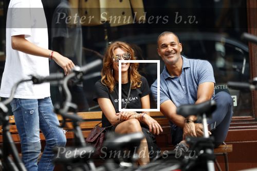 Amsterdam 30 augustus 2019
Ruud Gullit met zijn vriendin Karin de Rooij en haar zoon Nigel.