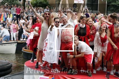 Amsterdam 3 augustus 2019
Gaypride in de grachten van Amsterdam.
Selwyn Senatori met zijn vrouw