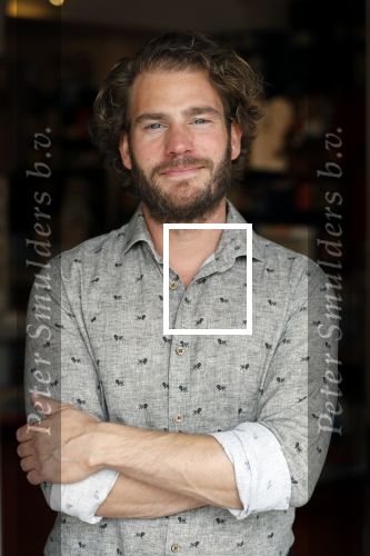 Amsterdam 21 augustus 2019
Boekpresentatie Inge Ipenburg. Tim Akkerman ontvangt het eerste exemplaar.