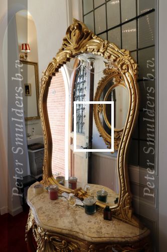Diepenheim 24 augustus 2019
Wibi Soerjadi geeft tuinconcert in de tuin van zijn huis.