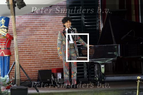 Diepenheim 24 augustus 2019
Wibi Soerjadi geeft tuinconcert in de tuin van zijn huis.