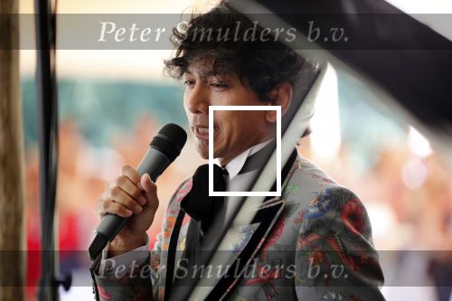 Diepenheim 24 augustus 2019
Wibi Soerjadi geeft tuinconcert in de tuin van zijn huis.