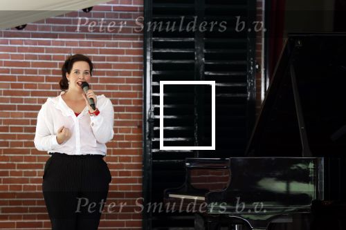 Diepenheim 24 augustus 2019
Wibi Soerjadi geeft tuinconcert in de tuin van zijn huis. PA Danielle