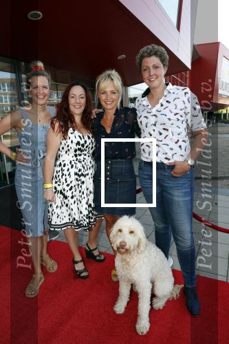 Ede 31 augustus 2019
Boer zoekt vrouw Event in pathe Ede.
Aanwezig oa Yvon Jaspers Boerin Steffi (  en vriend Roel) Michelle v Asseldonk ( en vriend Maarten) Boer Wim ( en vriendin Marit)