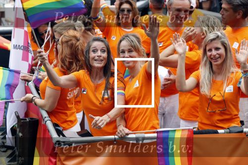Amsterdam 3 augustus 2019
Gaypride in de grachten van Amsterdam.
Yvonne v Gennip en Marianne Timmer