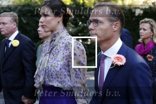Den Haag 22 augustus 2019
Afscheidsdienst voor prinses Christina op paleis Noordeinde en de koninklijke stallen.
Aanwezig haar Kinderen Bernardo, Nicolas en Juliana alsmede prinses Beatrix prinses Irene prinses Margriet mr Pieter v Vollenhoven Koning Willem Alexander koningin Maxima prinses Mabel prins Constantijn Prinses laurentien en hun kinderen Leonore Claus Casimir Eloise   Prins Carlos  prinses Annemarie prinses Viktoria  Prins Jaime Prinses Carolina met man Albert Brenninkmeijer prinses Margarita met man Tjalling ten cate Prins floris en Prinses Aimee Prins Maurits en Prinses Marilene Prins Pieter Christiaan en Prins Bernhard jr.
