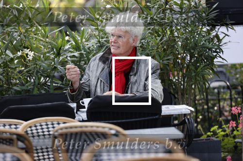 Laren 13 september 2020
Ad Visser op terras in Laren .