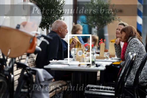 Amsterdam, 27 Augustus 2020 Alfred v d Heuvel met vriendin