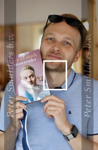 Amsterdam 20 augustus 2020
Arjen Lubach in zijn pop u store ivm met zijn  nieuwe boek stoorzender