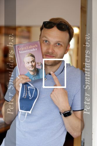 Amsterdam 20 augustus 2020
Arjen Lubach in zijn pop u store ivm met zijn  nieuwe boek stoorzender