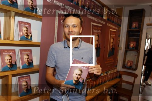Amsterdam 20 augustus 2020
Arjen Lubach in zijn pop u store ivm met zijn  nieuwe boek stoorzender