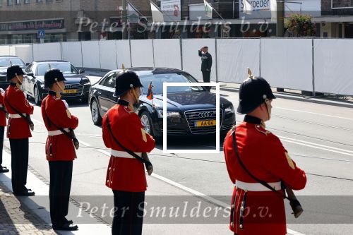 Den Haag 15 september 2020
Prinsjesdag 2020 in de grote kerk van Den Haag . Aanwezig Koning Willem Alexander Koningin Maxima Prins Constantijn en Prinses laurentien zijn aanwezig. De verlengde audi A8 van onze koning