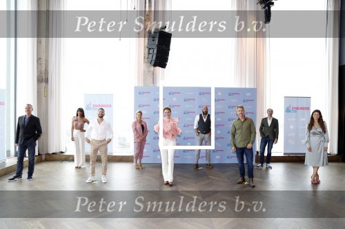 Amsterdam 26 augustus 2020
Castpresentatie Zwanger&Co in de Loft in de Adam toren.
 Carolina Dijkhuizen, Matteo van der Grijn, Lieke van Lexmond Rolf Sanchez Thom Hoffman, Maaike Martens, Waldemar Torenstra en Bo Maerten.