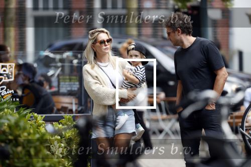 Amsterdam 22 augustus 2020
Chantal janzen met haar man Marco en hun zoontje Bobby