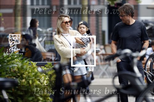 Amsterdam 22 augustus 2020
Chantal janzen met haar man Marco en hun zoontje Bobby