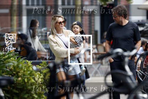 Amsterdam 22 augustus 2020
Chantal janzen met haar man Marco en hun zoontje Bobby