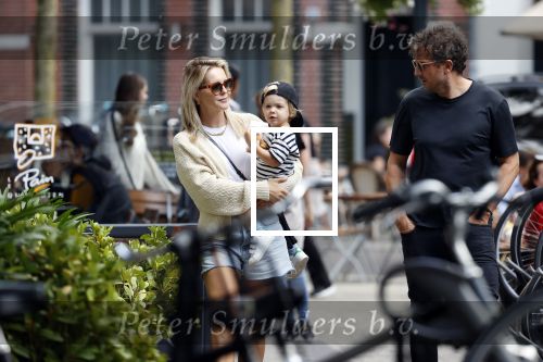 Amsterdam 22 augustus 2020
Chantal janzen met haar man Marco en hun zoontje Bobby