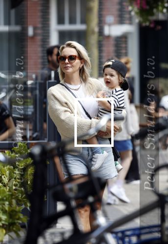 Amsterdam 22 augustus 2020
Chantal janzen met haar man Marco en hun zoontje Bobby