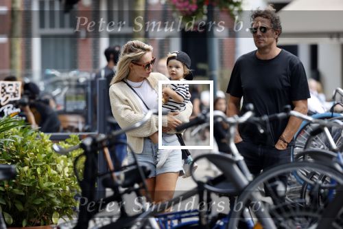 Amsterdam 22 augustus 2020
Chantal janzen met haar man Marco en hun zoontje Bobby