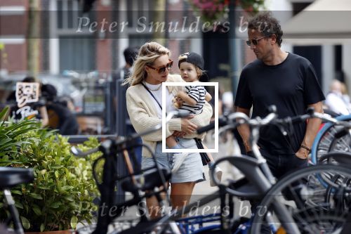 Amsterdam 22 augustus 2020
Chantal janzen met haar man Marco en hun zoontje Bobby