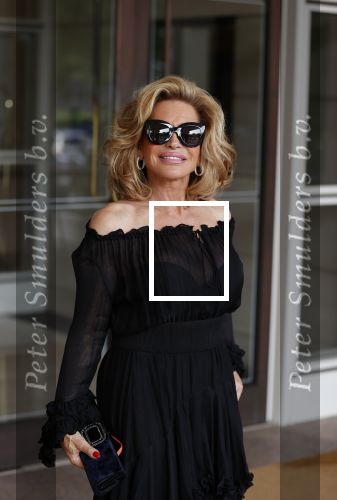 Amsterdam 11 september 2020
Modeshow (coronaproof) van Sheila de Vries in het Hilton Hotel. Connie Witteman