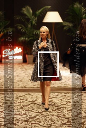 Amsterdam 11 september 2020
Modeshow (coronaproof) van Sheila de Vries in het Hilton Hotel. Denise Boekhoff