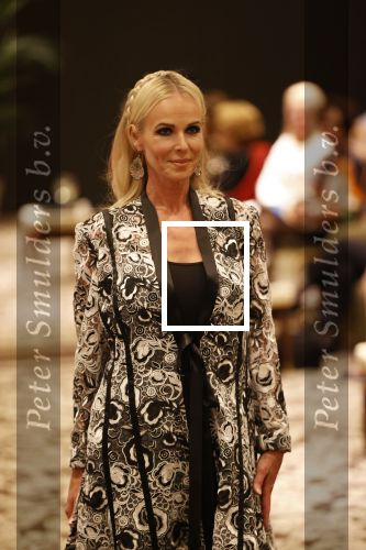 Amsterdam 11 september 2020
Modeshow (coronaproof) van Sheila de Vries in het Hilton Hotel. Denise Boekhoff