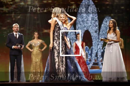 Hilversum 31 augustus 2020
Miss Nederland verkiezing in studio 21 op het mediapark. Miss Nederland Denise Speelman
