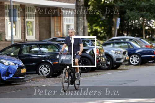 Amsterdam 20 maart 2020
Derek de Lint op de fiets in Amsterdam zuid.