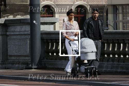 Amsterdam 4 september 2020
Dotan wandelend met een vriendin en haar baby