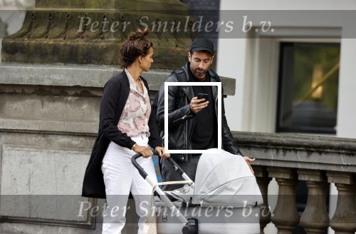 Amsterdam 4 september 2020
Dotan wandelend met een vriendin en haar baby