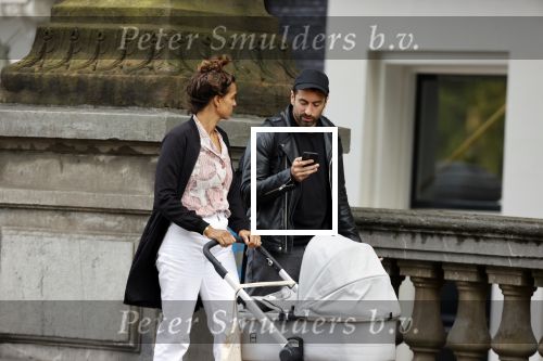 Amsterdam 4 september 2020
Dotan wandelend met een vriendin en haar baby